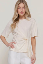 FRONT TIE-DETAIL TOP