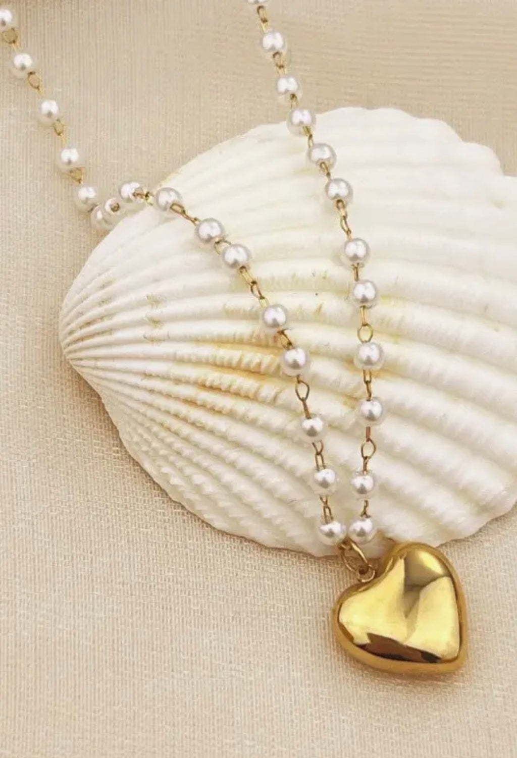 Pearl Heart Pendant Necklace