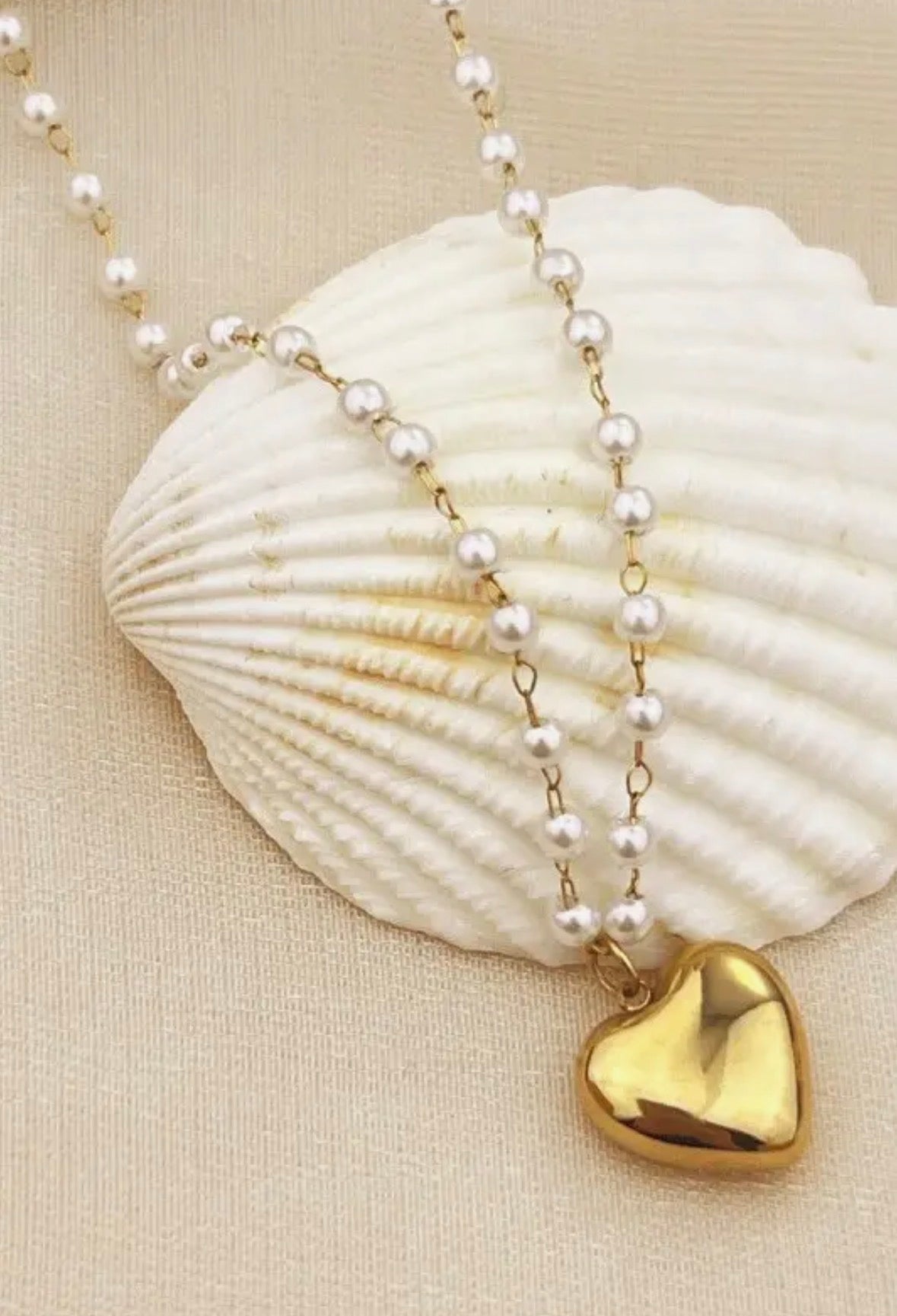 Pearl Heart Pendant Necklace
