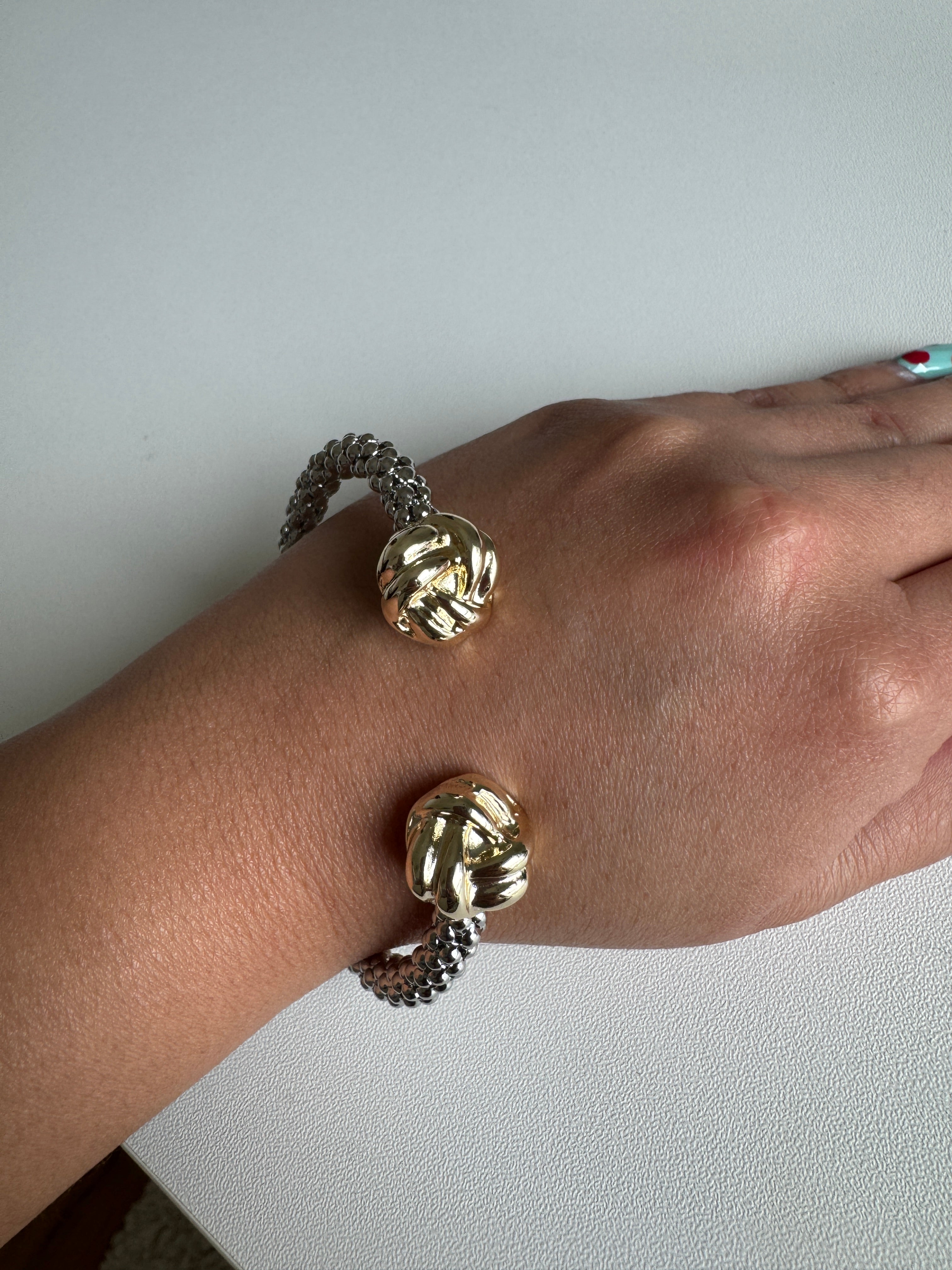 Two Tone Metal Knot Tip Mesh Chain Cuff Bracelet