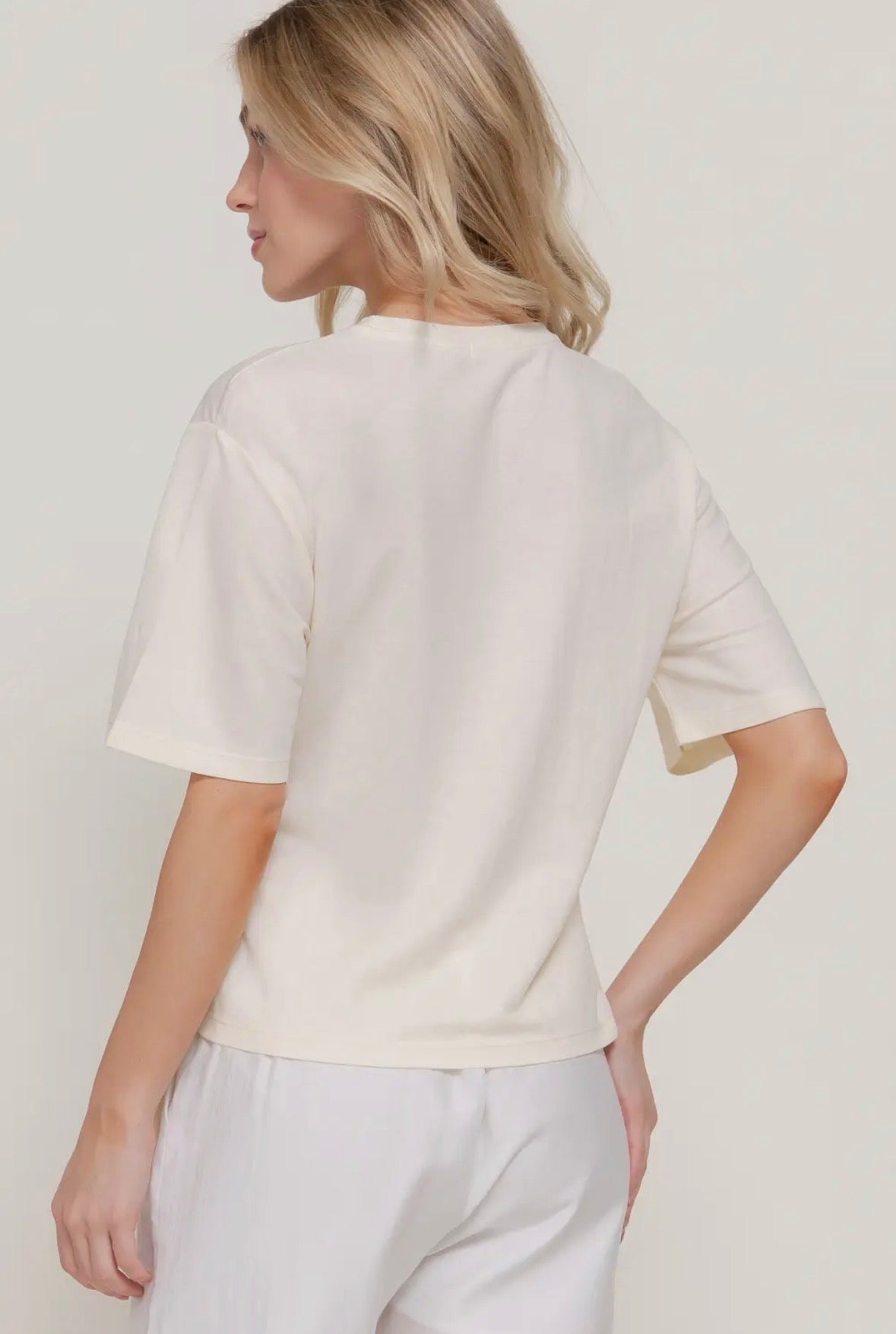 FRONT TIE-DETAIL TOP