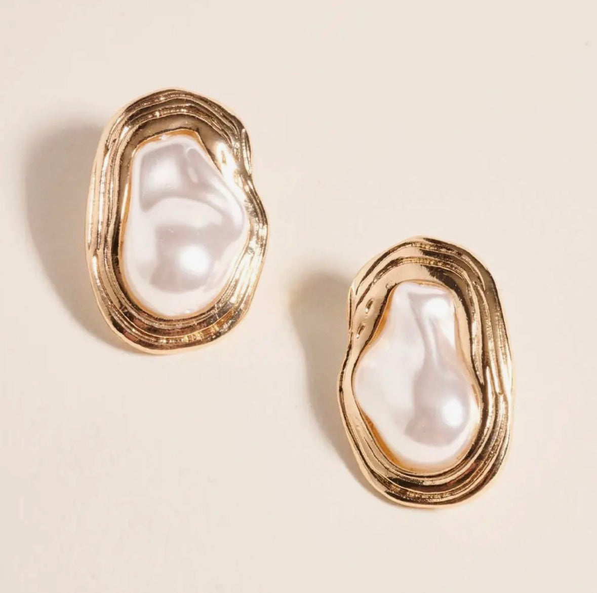 Organic Pearl Center Plate Statement Earrings