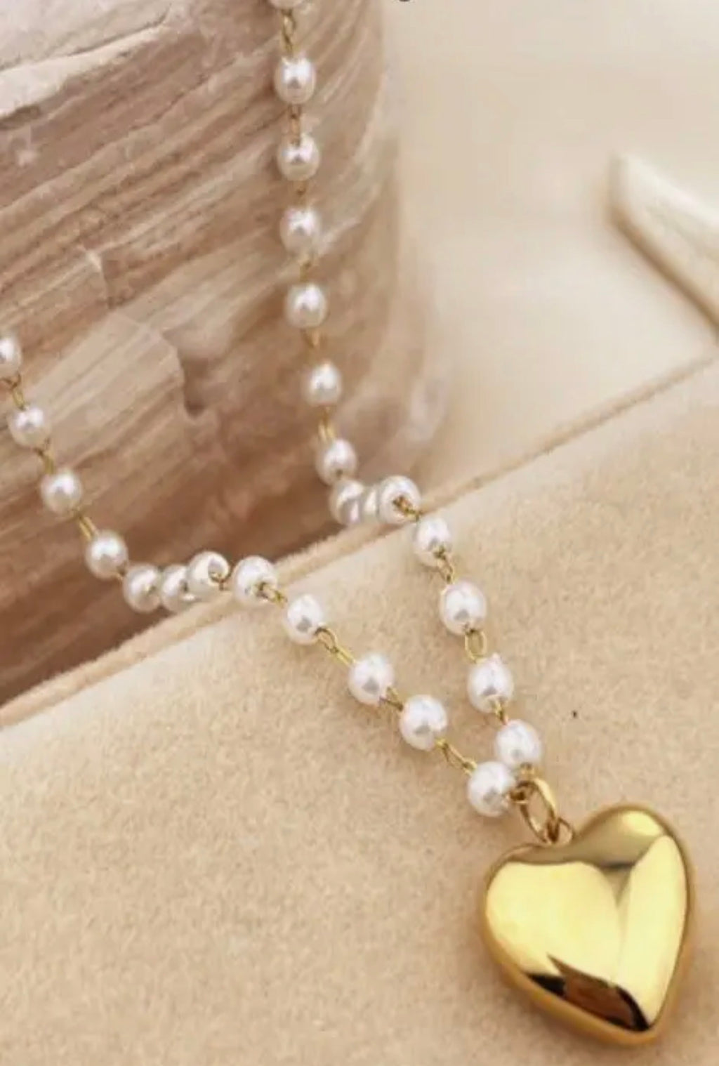 Pearl Heart Pendant Necklace