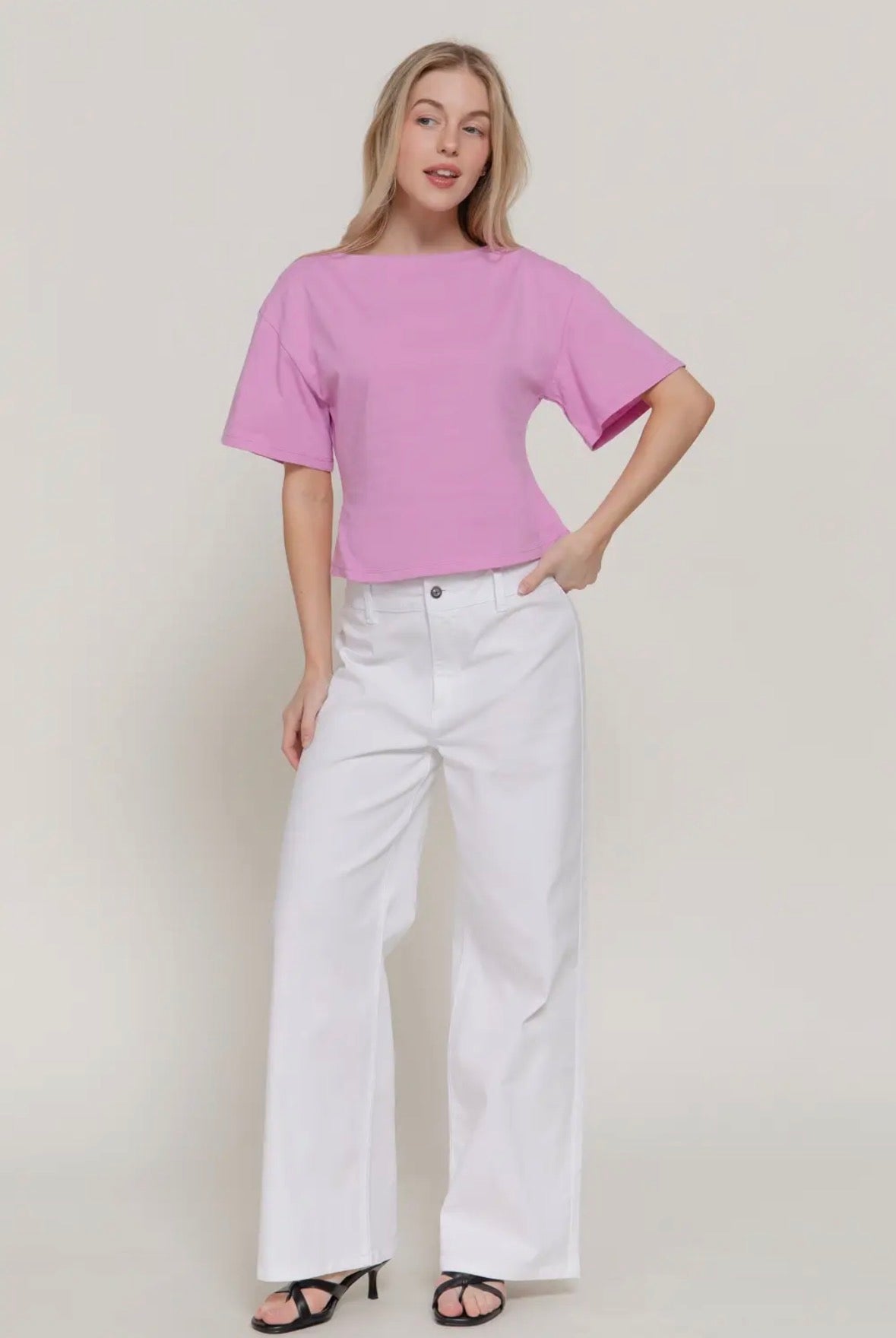 Short Sleeve Boat Neck Gently Tapered Waist Cotton Knit Top